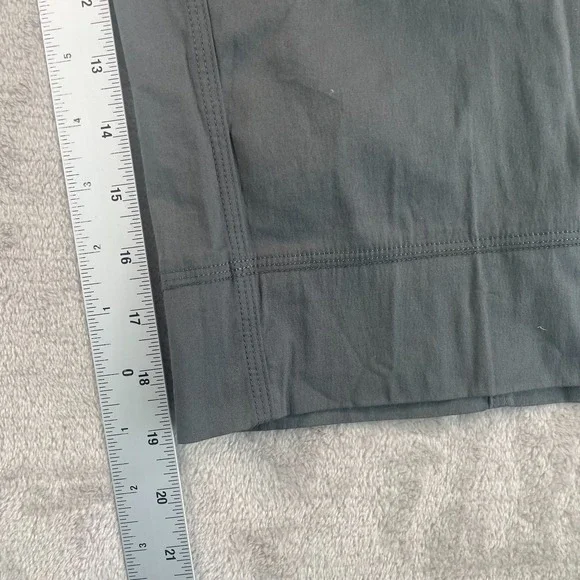 KUHL Resistor Air Roll-Up Short Women 14 Carbon Performance Stretch UPF50 NWOT - Picture 8 of 13